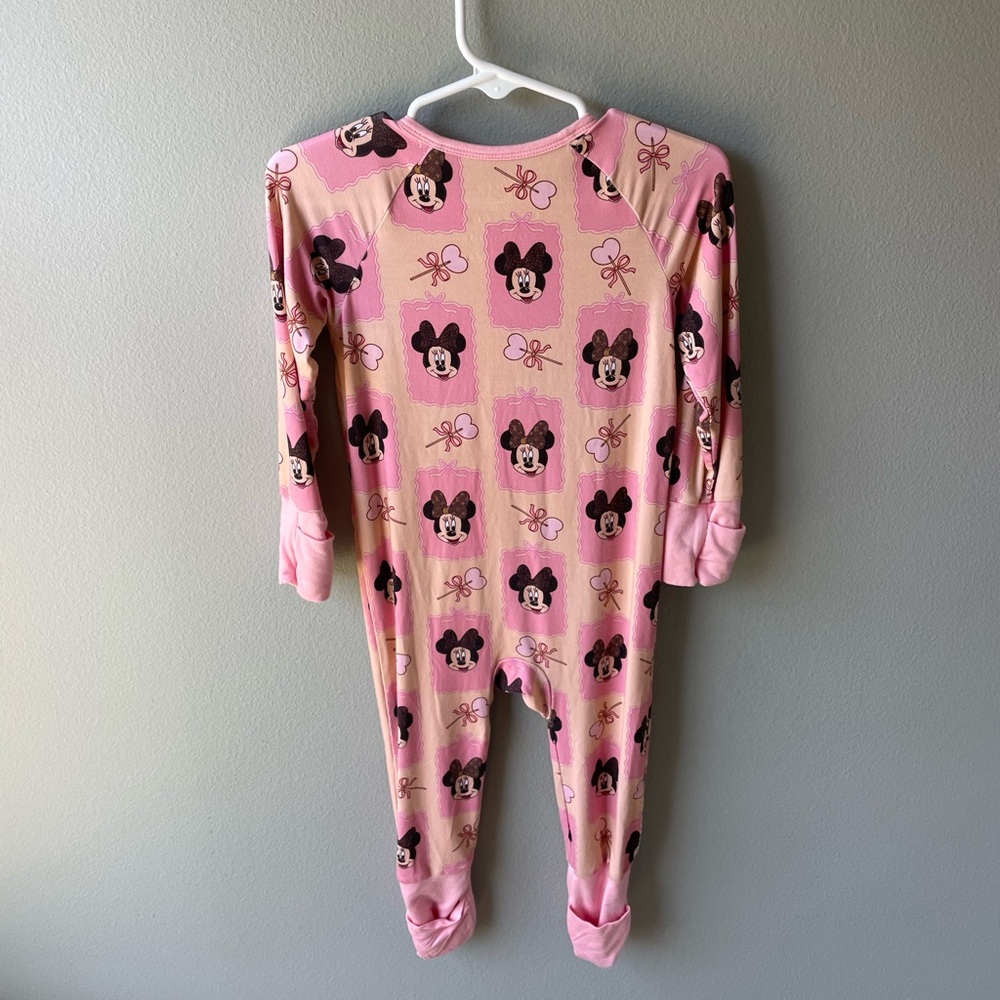 Wei Wei Bamboo Minnie Mouse Print Pink Bamboo Zippy Sleeper - Picture 5 of 5